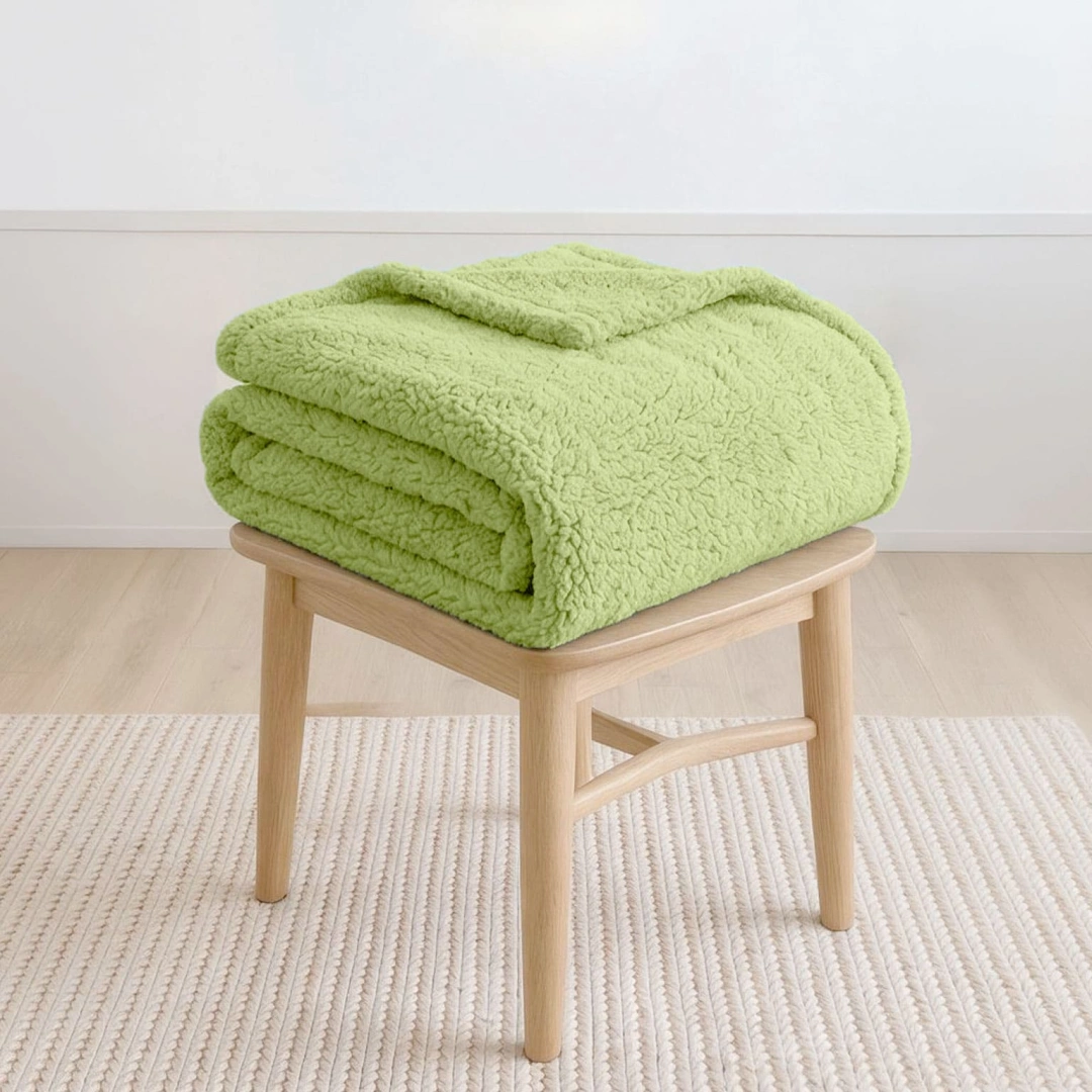 Sherpa Blanket – image 4