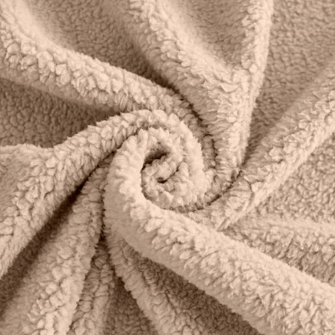 Sherpa Blanket – image 5