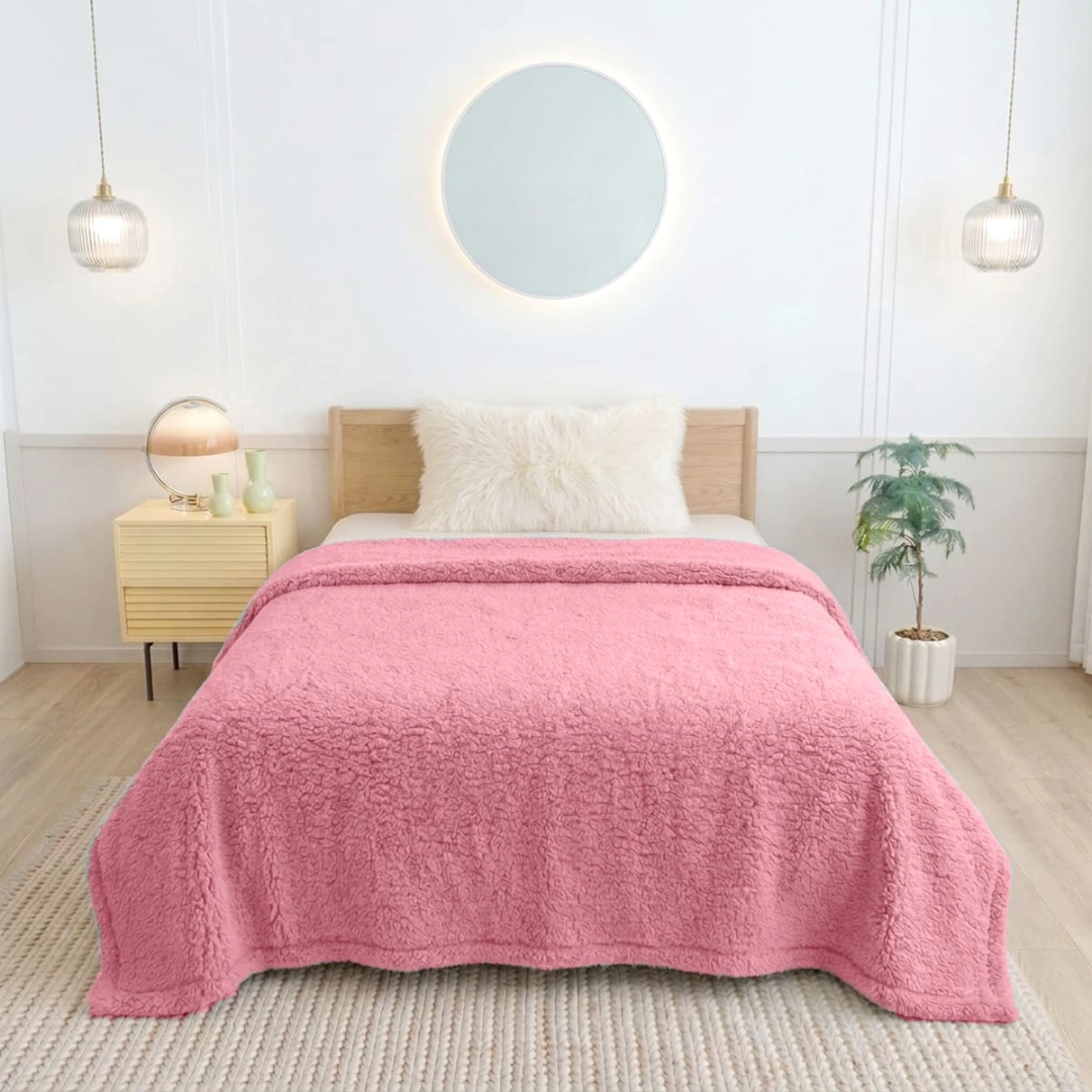 Sherpa Blanket – image 2