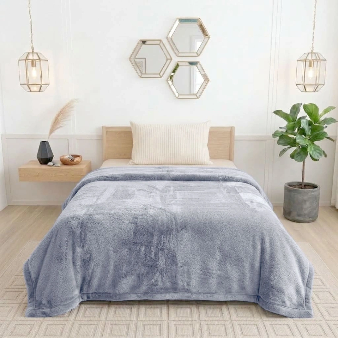 Rabbit Faux Fur Blanket – image 2
