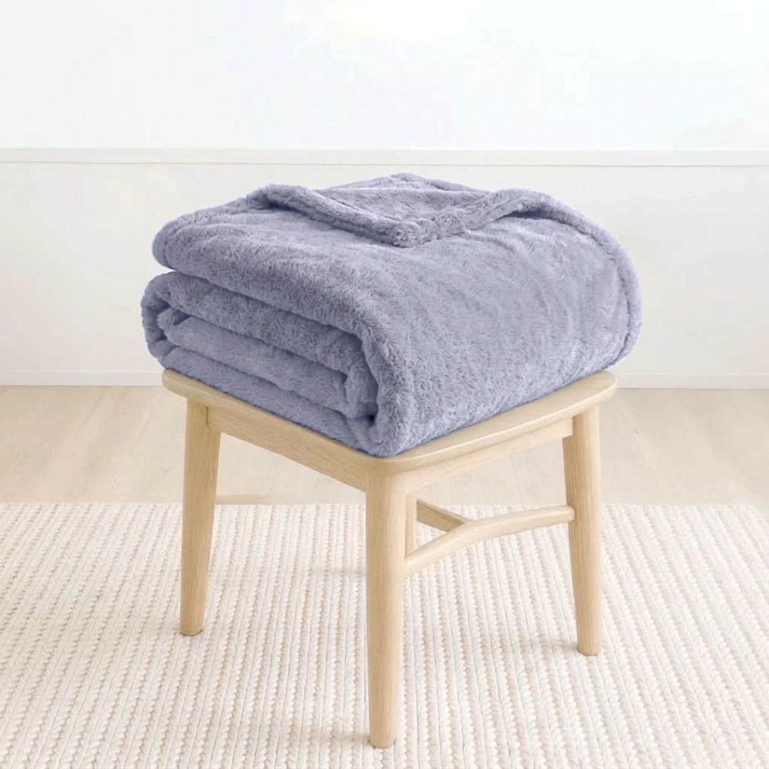 Rabbit Faux Fur Blanket – image 4
