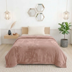 Rabbit Faux Fur Blanket – Rosewood Beige