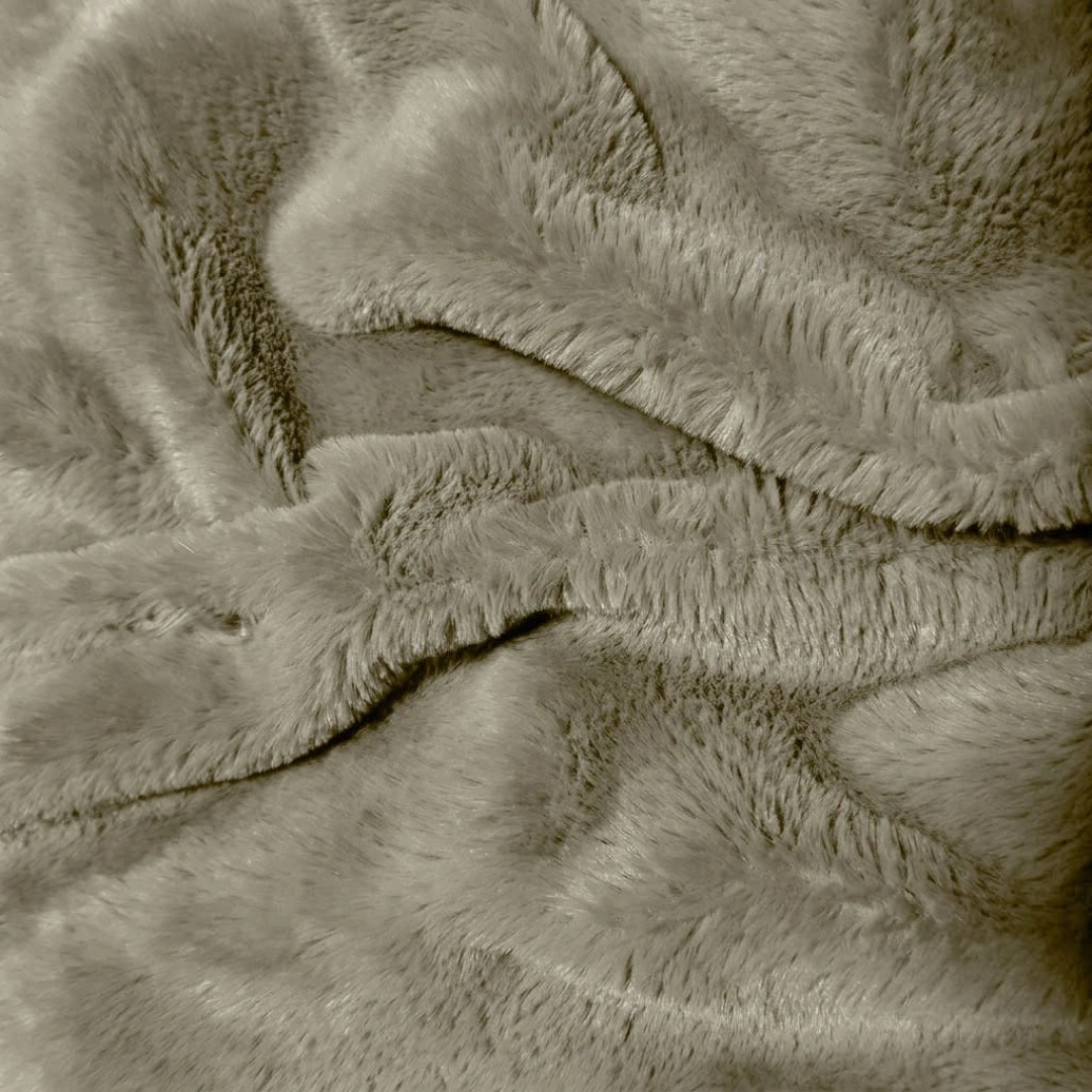 Rabbit Faux Fur Blanket – image 5