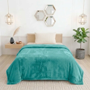 Rabbit Faux Fur Blanket – Teal
