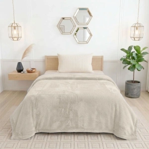 Rabbit Faux Fur Blanket – Warm Wheat