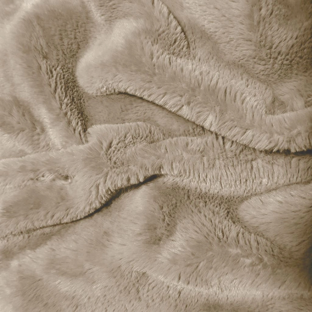Rabbit Faux Fur Blanket – image 4