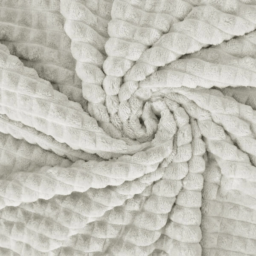 Corduroy Blanket 290 GSM – image 4