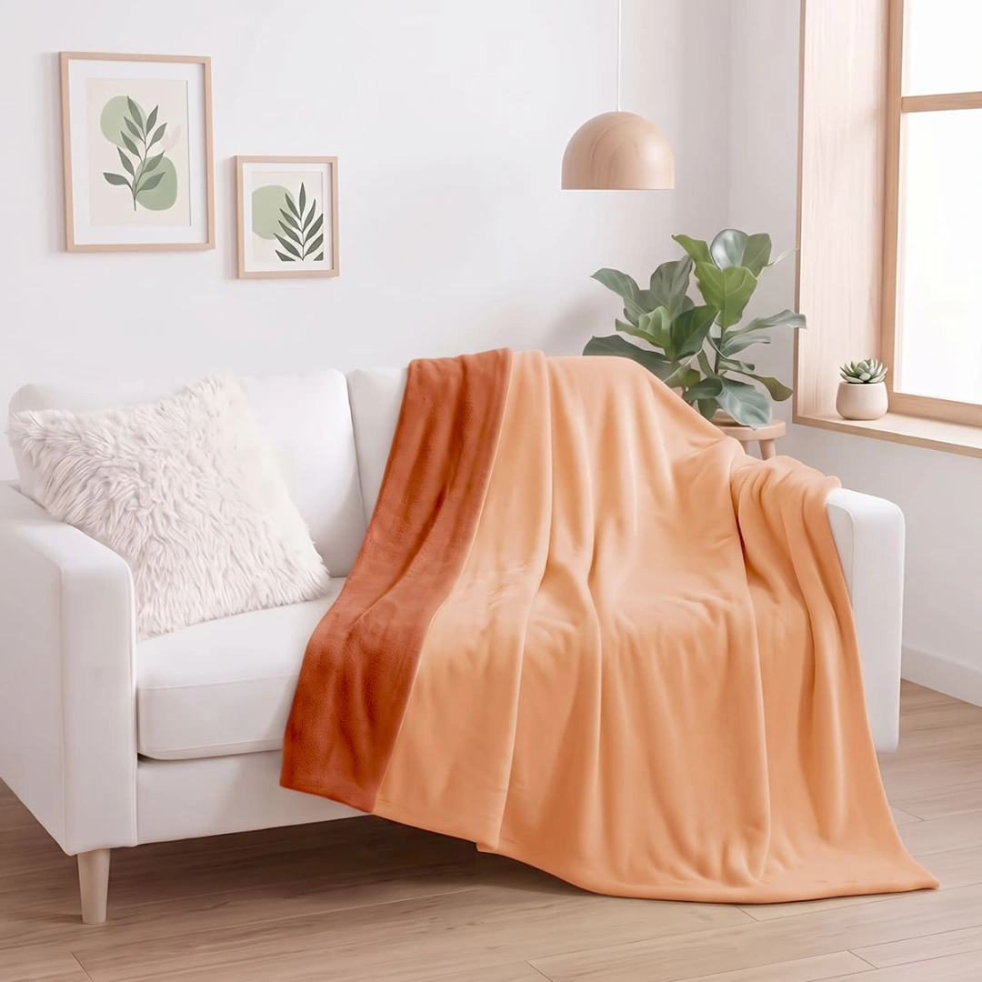 Reversible Fleece Blanket – Two-Tone Reversible Design – image 2