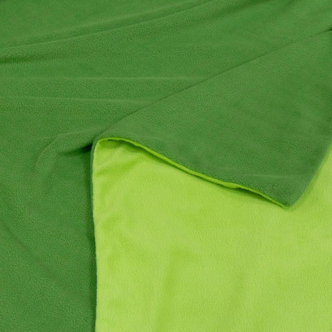 Reversible Fleece Blanket – Two-Tone Reversible Design – image 4