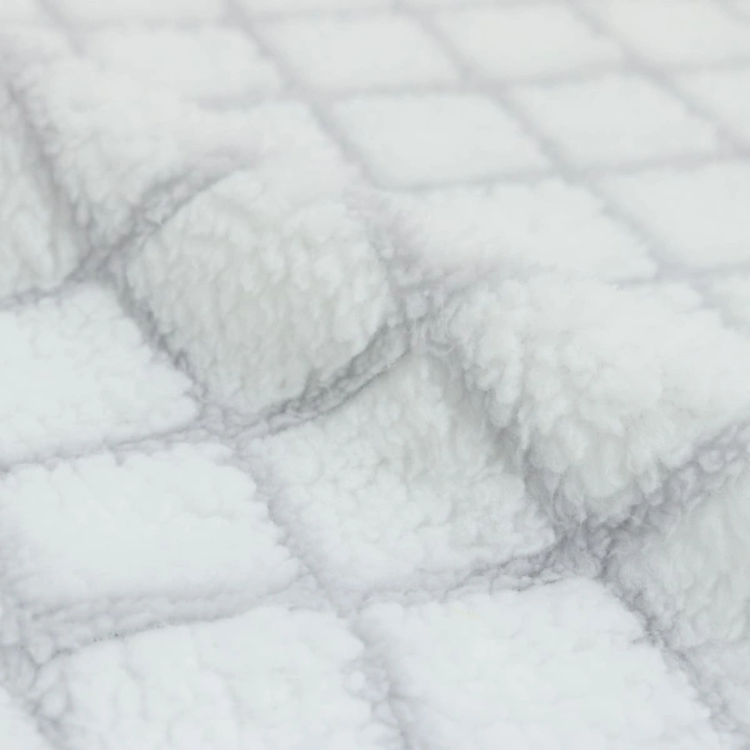 Jacquard Blanket – Grid Design – image 5