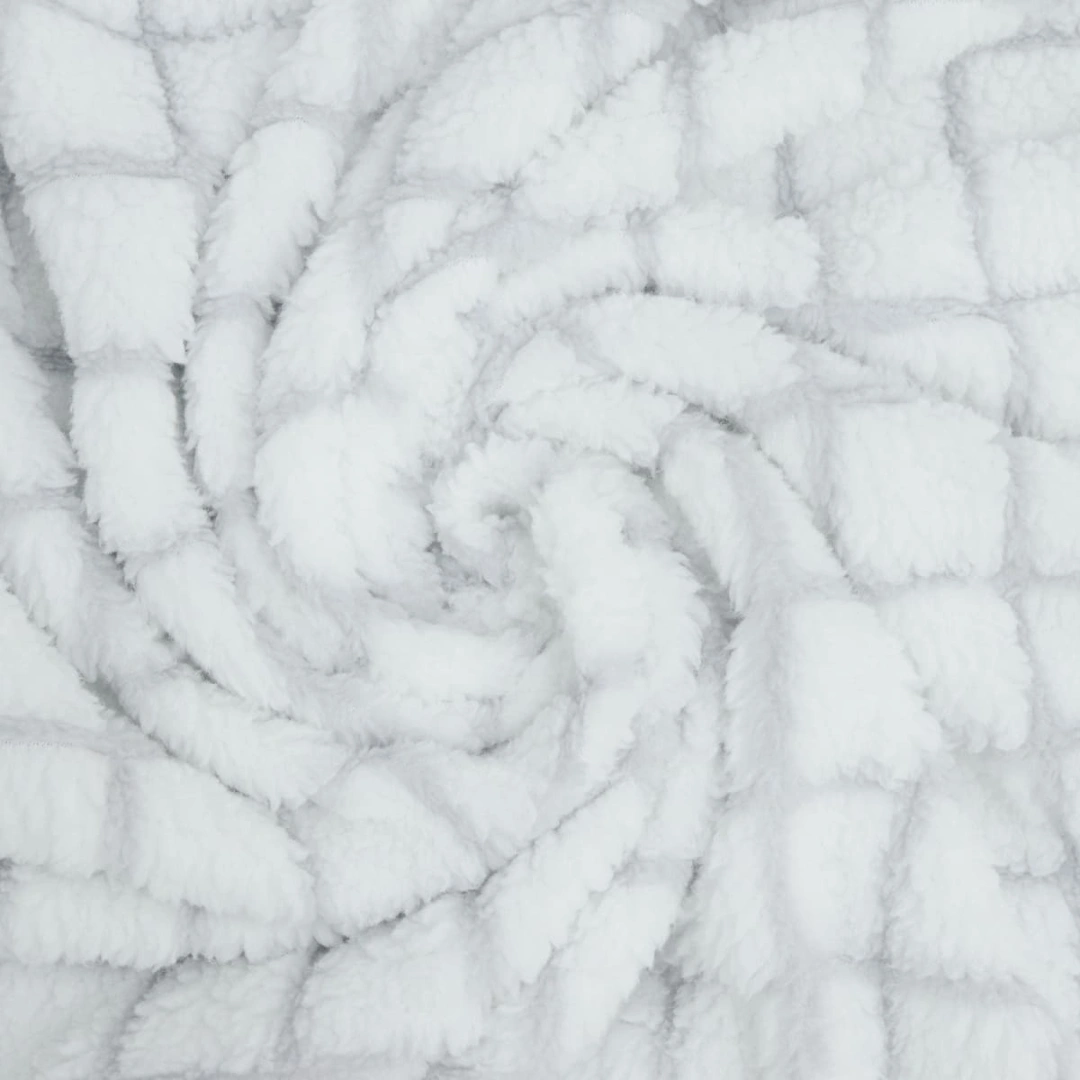 Jacquard Blanket – Grid Design – image 6