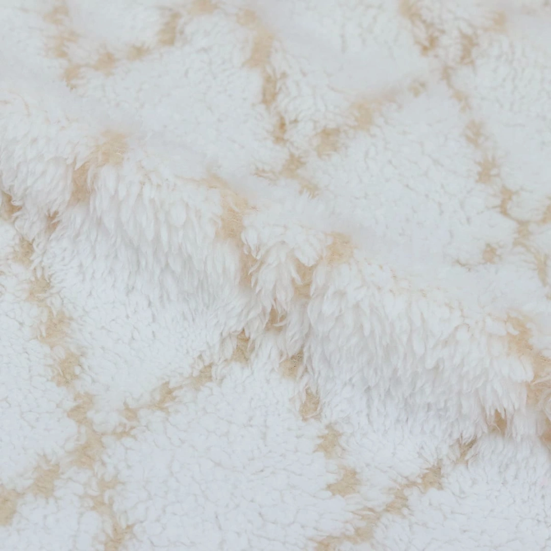 Jacquard Blanket – Diamond Design – image 6