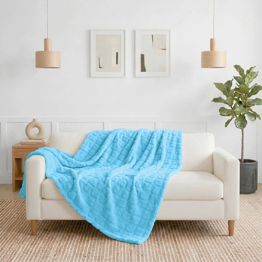 Jacquard Blanket – Cloud Design – image 5