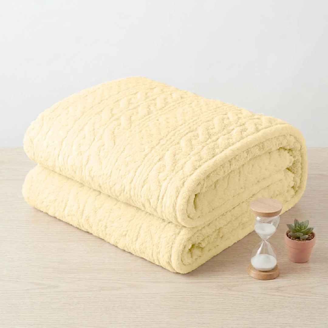 Jacquard Blanket 300 GSM – image 4