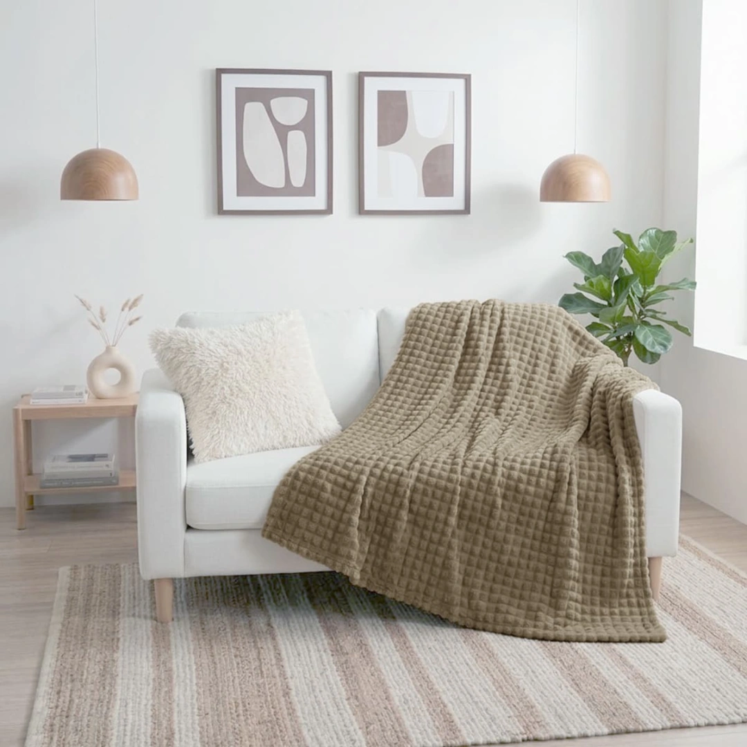 Corduroy Blanket 290 GSM – image 4