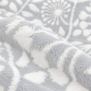 Jacquard Blanket 320 GSM – image 6